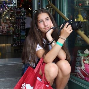 Meet your Posher, Jenna